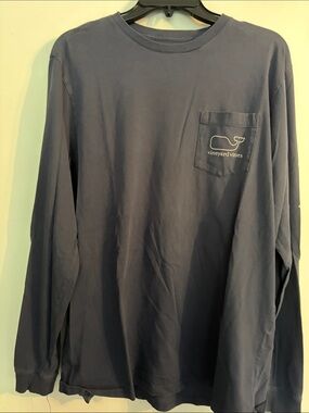 Vineyard Vines Women's Navy Blue Vintage Whale LS Pocket Tee - Size Medium